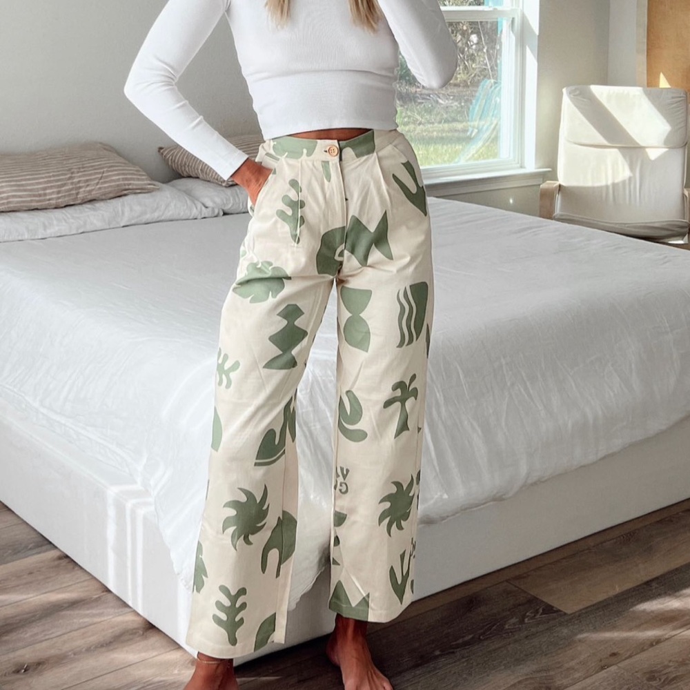 ByBillie Woman’s Pants